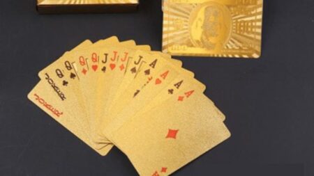 Chơi tú lơ khơ – Thể hiện bản lĩnh, ghi dấu ấn riêng.